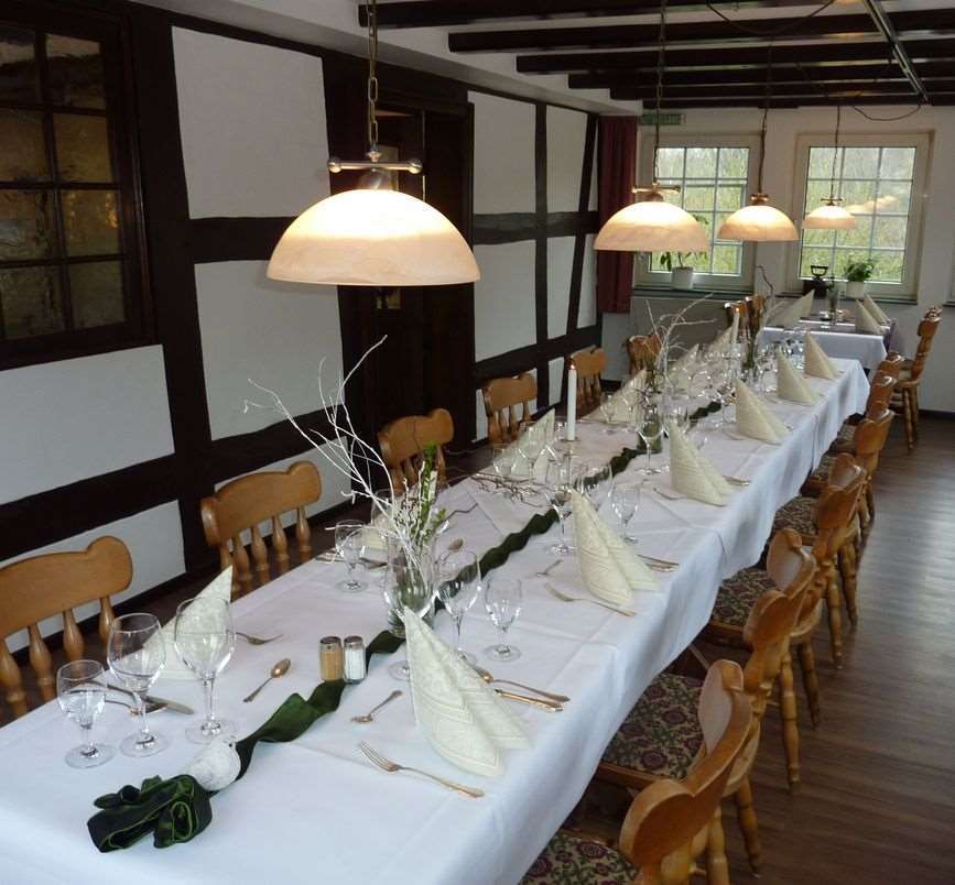 Akzent Hotel Zur Wasserburg - Hotel Garni Bed & Breakfast Harpstedt Restaurant foto
