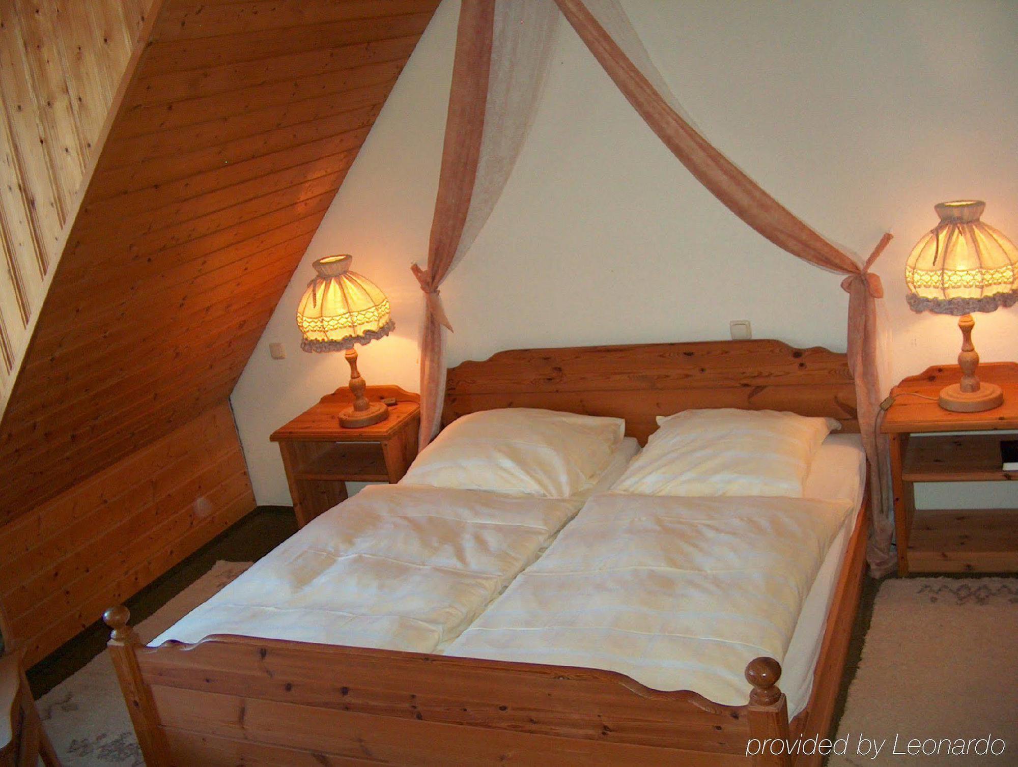 Akzent Hotel Zur Wasserburg - Hotel Garni Bed & Breakfast Harpstedt Cameră foto